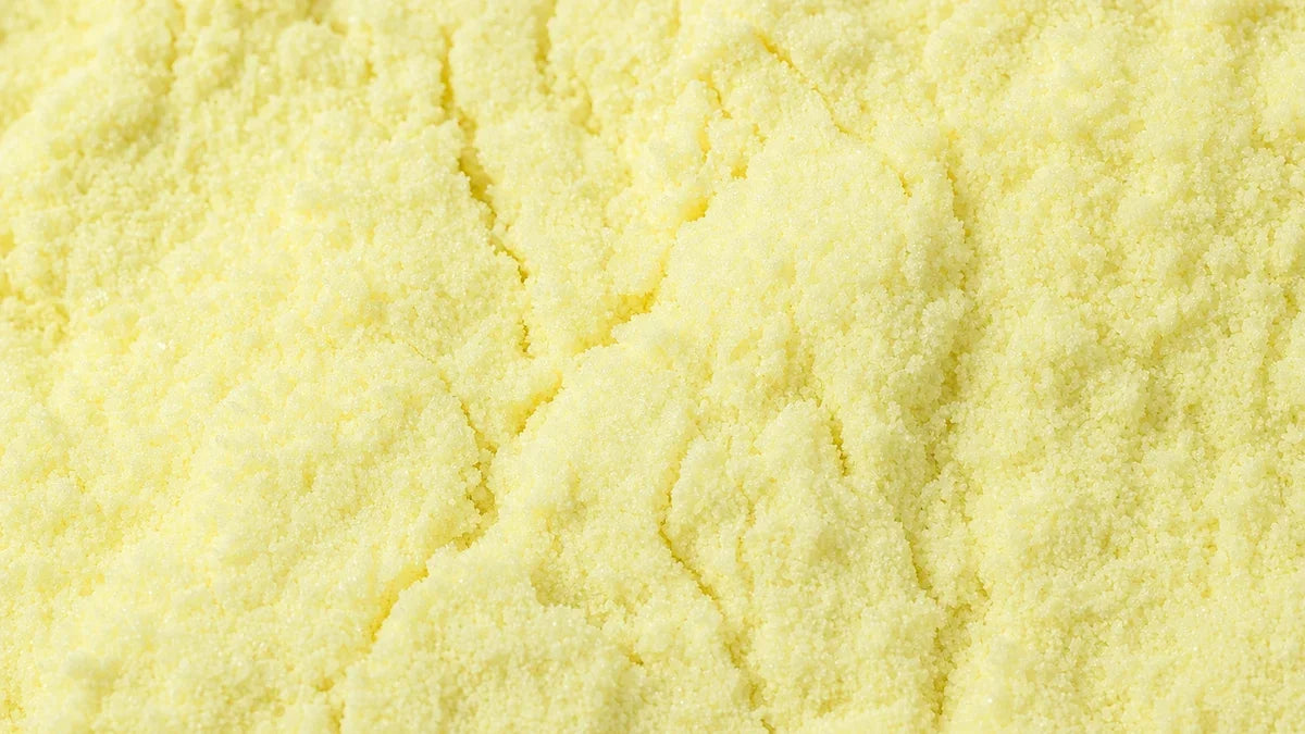 Pure alpha lipoic acid, a fine pale yellow crystalline powder